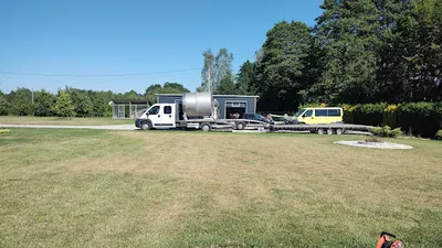 Pomoc Drogowa Radom 24h Dostawcze Osobowe (Kabina 1+5) Odpalanie samochodów Dowóz Paliwa Laweta Auto Pomoc Holowanie